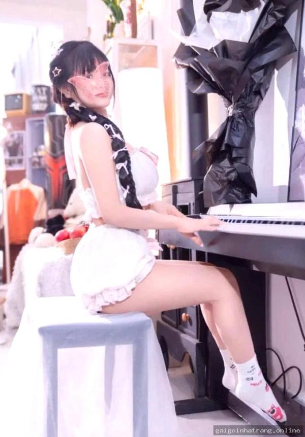 Kim Nhàn 2007 – Sexy, ngoan dâm – Hẹn ngay – Nha Trang, Khánh Hòa – ảnh 3