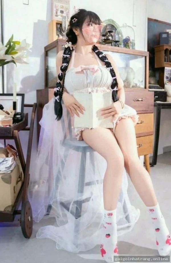 Kim Nhàn 2007 – Sexy, ngoan dâm – Hẹn ngay – Nha Trang, Khánh Hòa – ảnh 2